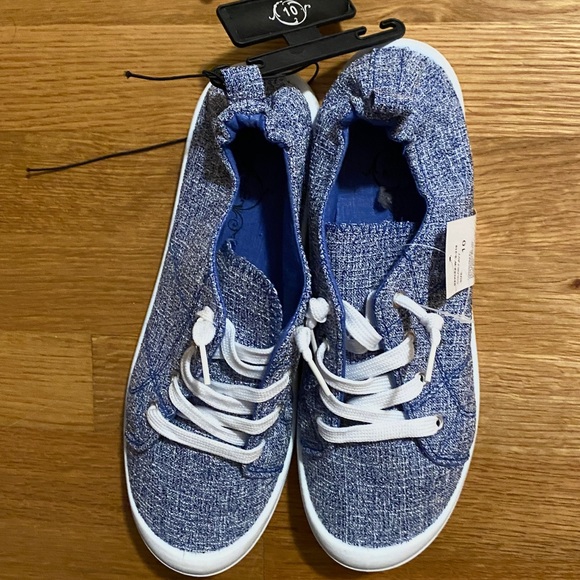 Sole Mates Shoes - NWT Ladies size 10 blue, white marbled elastic scrunch back sneakers.